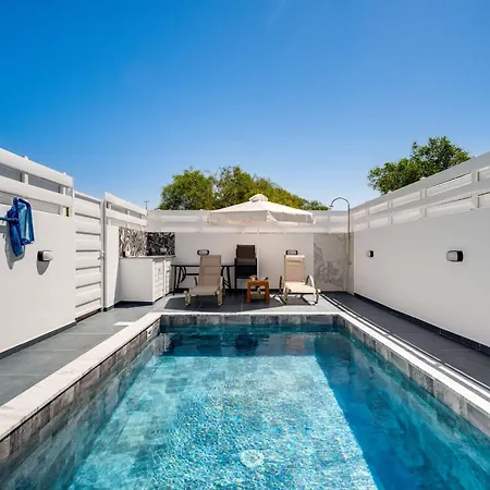Villa Panatheon Sunset Suites
