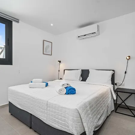 Panatheon Sunset Suites Villa *